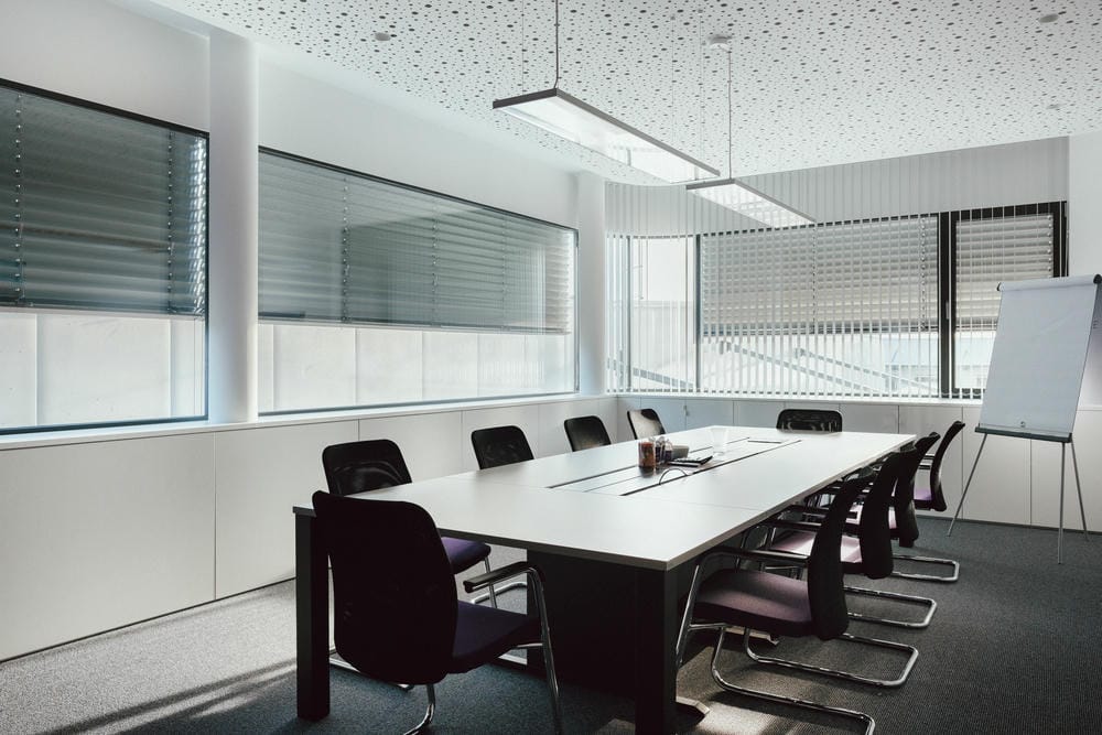 Automatické stínění